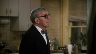 The Sunshine Boys (1975) - Can we please fix up for the doctor sketch?