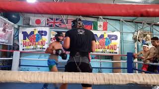 Jelbirt Gomera vs Markjhon Yap 3rd round sparring