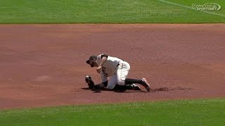 LAA@SF: Belt lays out to rob Aybar of a hit