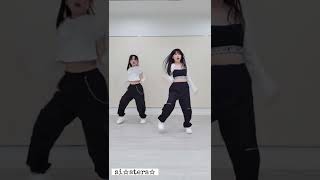 最後のジャンプ⋯意味わからんし いらんやつ😂www BLACKPINK 'Kill This Love' #shorts