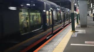 相鉄12000系12105F編成西大井駅発車