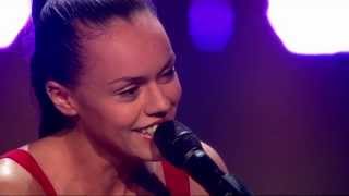 Neda Boin sings 'Yesterday' by Beatles - The Blind Auditions - The voice of Holland 2015