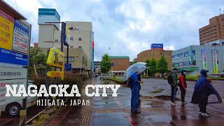 Rainy walk in the backstreets of Nagaoka city