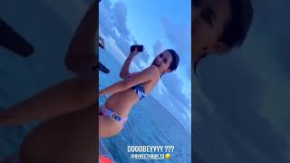 Avneet Kaur Hot Bikini | Vertical Fap Edition