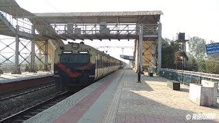 India's Longest MEMU Train || Borivali-Surat MEMU Skipping Umroli Furiously