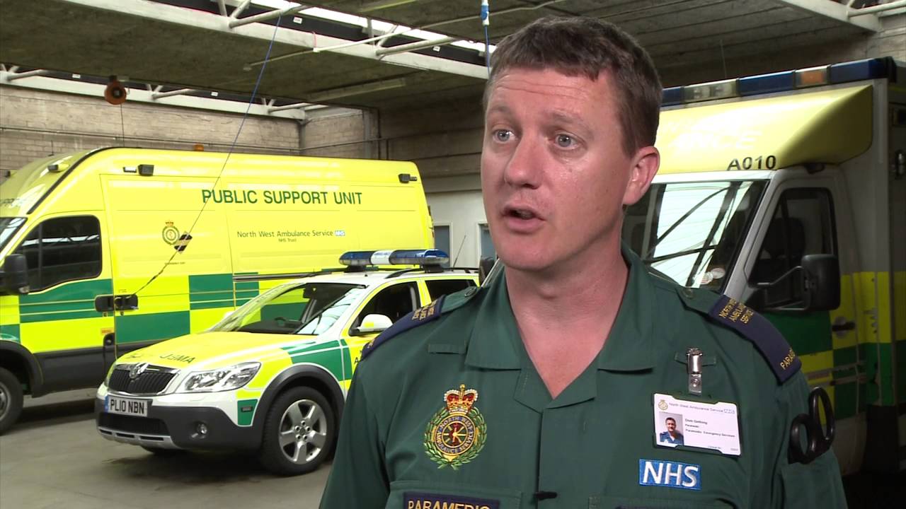 Push Your NHS Career To The Next Level: Be A Reservist - Paramedic ...