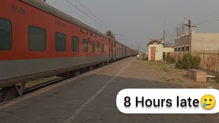 8 hours late running 12809 CSMT - Howrah Mail