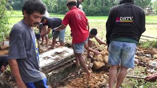 Pemindahan kubur tua di Toraja