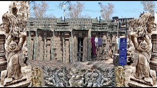 मृत्युशय्या पर एक प्राचीन मंदिर Ancient Khumbareshwar Temple: Lakkundi, Gagag, Karnataka, India.