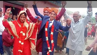 #Dulha_Dulhan_ka_Romantic Dance Srazi culture.  https://youtube.com/channel/UC6TqB_xGIbU7BRFjaFiuzhg