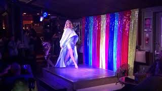 Toronto drag queens perform Ashes by Céline Dion - Deadpool2