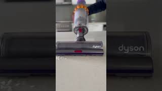 DYSON V15 #dyson #vacuum #vacuumcleaner #cleaners #vacuumtherapy #dysonhair