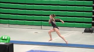 Xanya performs level 6 vault at state