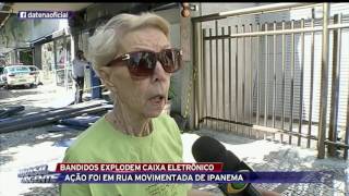 Criminosos explodem caixa eletrônico