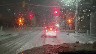 Friday16 big snow storm in ottawa Ontario Canada 🇨🇦 5am The road are really bad