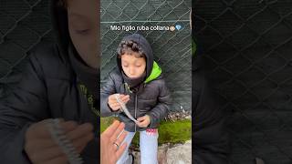 Mio figlio ruba collana👦🏻💎