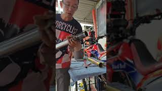 Honda CRF250L fork oil and oil seal  replacement