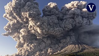 Un impresionante timelapse muestra la erupción del volcán Sinabung