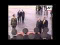 Russia - Clinton arrives in Russia