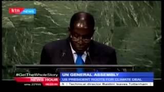 Zimbabwean President Dr Robert Mugabe lectures President Obama during UN Global Agenda