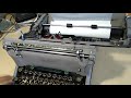 maquina de escribir antigua UNDERWOOD 