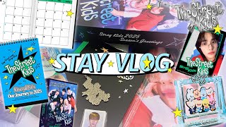 スキズシーグリ開封してみた☆【STAY Vlog/스테이브이로그】Stray Kids 2025 Season’s Greetings unboxing