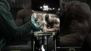 Akimbo69 Prime Mode vs Bodybuilder #armwrestling