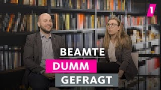 Beamte sind privat voll die Spießer! | 1LIVE Dumm Gefragt