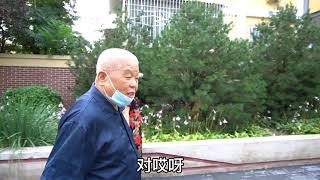 北京83岁大爷，参加过援越抗美25年军龄，谈起退休金让人肃然起敬