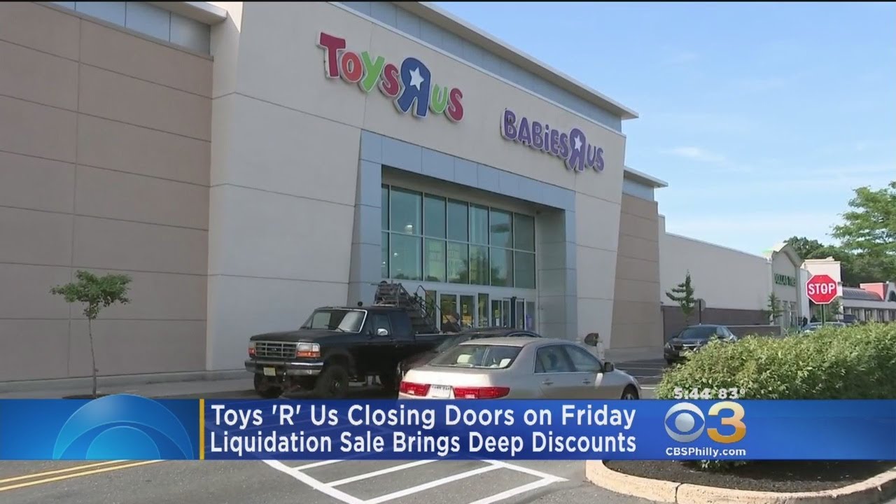 Toys 'R' Us Closing Its Doors On Friday - YouTube