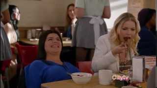 Happy Endings- Penny avoiding Daphnie