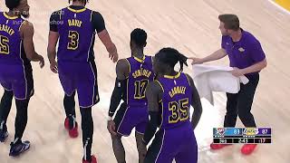 Dennis Schröder showcases his HUSTLE on this RIDICULOUS possession 😮💨