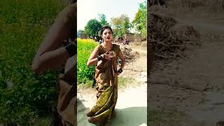 #shortsviralvideo #bhojpuri #trending #dance #neelamsargam  #karishma_kakkar___bhojpuri_song