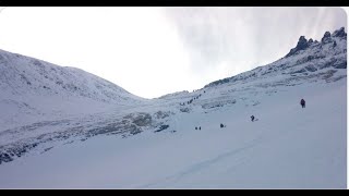 Népal : ce que l'on sait de la disparition des trois alpinistes français