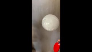 吹一個小泡泡當做乒乓球來打|Bubble Ping Pong Ball.#Interesting#New Toys#Items#Sharing#Shorts