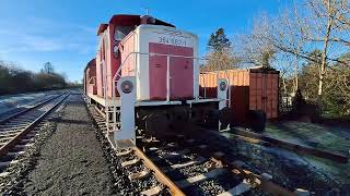 Alter Bahnhof Walheim. 4K-Video. Ein Eisenbahnfahrzeug, welches noch erhalten ist.