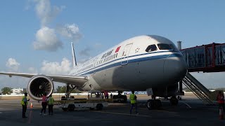 1st Beijing-Madrid-Havana flight lands in Cuba