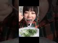 eating ice asmr her crunchy ice ❄️ 吃冰 ｜ 얼음 먹기 ｜ 氷を食べる