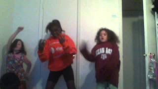 cute girls danceing and singing to what does the fox say