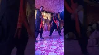 Mere pyar ka ras zara chakhna - Makhna dance | Omar's Shadi