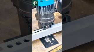 Hydraulic Punching Machine #MetalPunching #viralshorts  #diytools