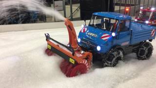 Modellbaumesse Wels 2017 RC Bruder Schneefräse Tamiya Unimog 406