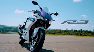 2025 Yamaha R3 - New Styling, Quickshifter \u0026 Updated Features