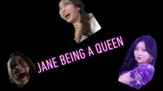 Momoland’s Jane being talented for 5 minutes 👸🏻