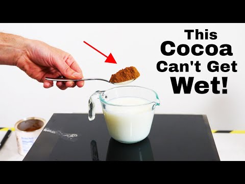 Does chocolate powder dissolve in hot water easily?