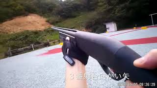 スキート射撃（クレー射撃）。自動銃レミントンM1100