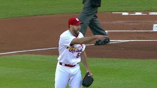 PHI@STL: Gyorko handles hot corner to nab Hernandez