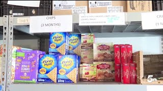 Local food pantries get ready for a potential government shutdown