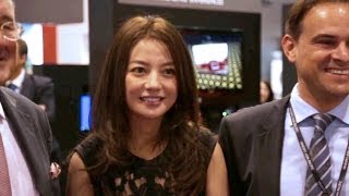 Vicki Zhao / 赵薇 (Zhao Wei): Vinexpo Asia-Pacific 2014