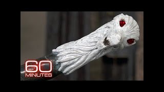 Kit Harington shows off the "Game of Thrones" prop collection on "60 Minutes"